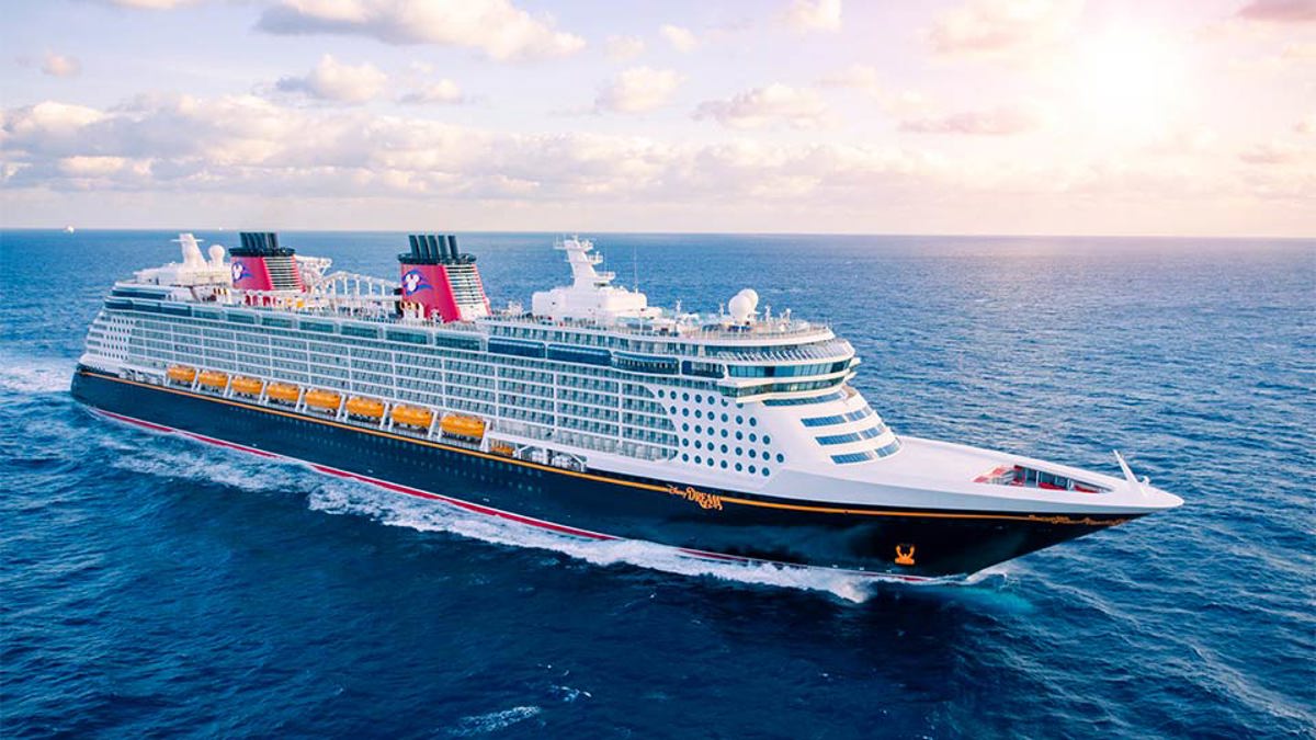 disney cruise in august 2023